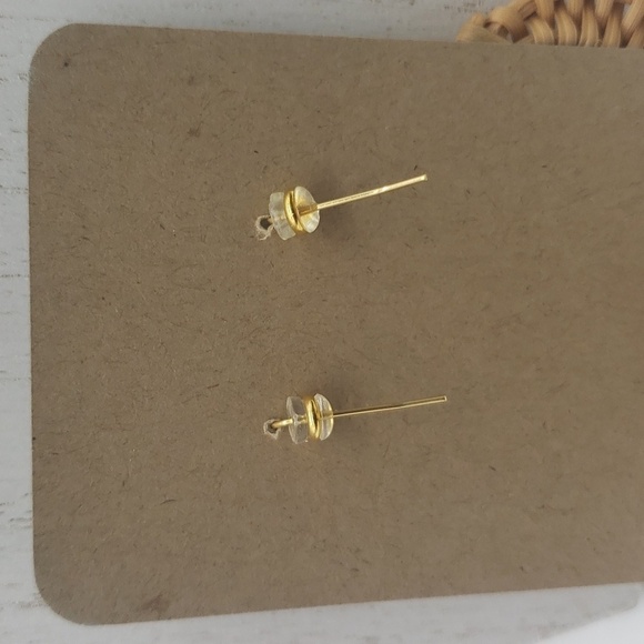 1255- Rattan And Shells Women's Handmade Earrings NWT - Picture 5 of 5